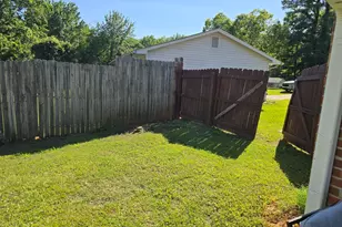 10 Silverwood Dr, Newnan, GA 30265 - Photo 15