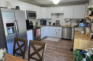10 Silverwood Dr, Newnan, GA 30265 - Photo 7