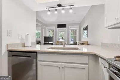 2855 Peachtree Road NE #109, Atlanta, GA 30305 - Photo 5