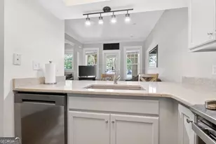 2855 Peachtree Rd NE, Atlanta, GA 30305 - Photo 5