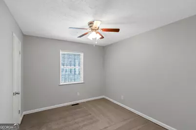 3653 Chestnut Lake Court, Jonesboro, GA 30236 - Photo 13