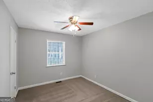 3653 Chestnut Lake Ct, Jonesboro, GA 30236 - Photo 13