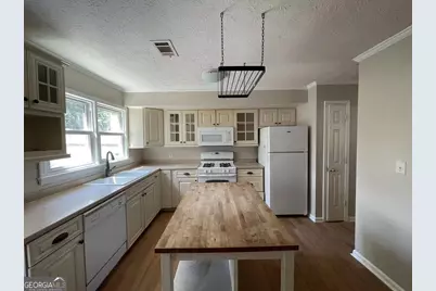 1300 Kennesaw Trace Court NW, Kennesaw, GA 30144 - Photo 7
