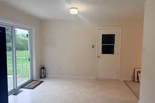 1064 Meadowbrook Ln NW, Conyers, GA 30012 - Photo 5