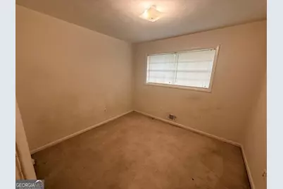 1064 Meadowbrook Lane NW, Conyers, GA 30012 - Photo 9