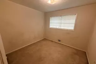 1064 Meadowbrook Ln NW, Conyers, GA 30012 - Photo 9