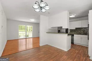 1268 S Indian Creek Dr, Stone Mountain, GA 30083 - Photo 17