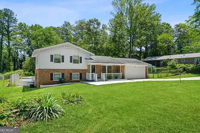 1268 S Indian Creek Drive, Stone Mountain, GA 30083 - Photo 3