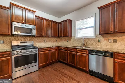 214 Farm Manor Court, Lawrenceville, GA 30045 - Photo 13
