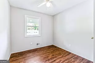 5954 Baywood Ln, Riverdale, GA 30296 - Photo 13