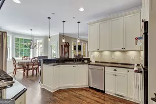 180 Shoreline Cir, Newnan, GA 30263 - Photo 25