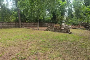 501 North Dr, Dublin, GA 31021 - Photo 5