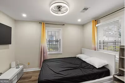 2100 Tiger Flowers Drive, Atlanta, GA 30314 - Photo 15