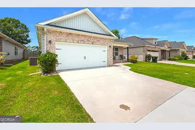 137 Northsky Drive, Warner Robins, GA 31093 - Photo 3