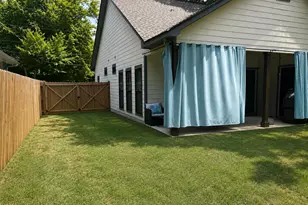 824 W Broad St, Griffin, GA 30223 - Photo 23