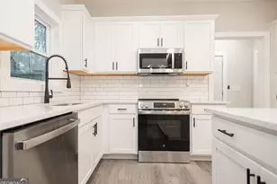 824 W Broad St, Griffin, GA 30223 - Photo 9