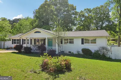 2344 Chestnut Log Place, Lithia Springs, GA 30122 - Photo 5
