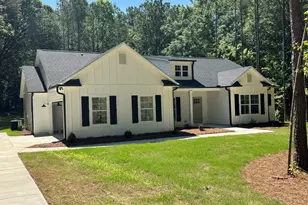 977 Turkey Creek Rd, Newnan, GA 30263 - Photo 1