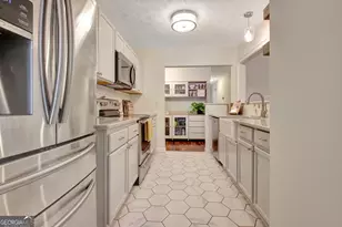130 O'Tara Woods Dr, Newnan, GA 30263 - Photo 5