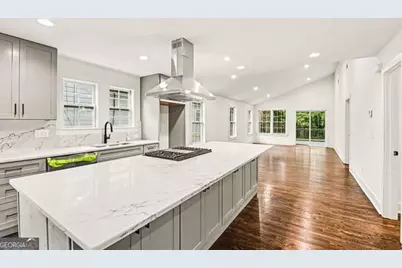 987 Lawton Street SW, Atlanta, GA 30310 - Photo 9
