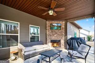 125 Atkins Ln, Fayetteville, GA 30215 - Photo 5