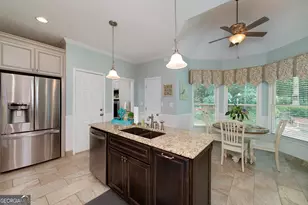 215 Oakwood Lakes Dr, Hampton, GA 30228 - Photo 11