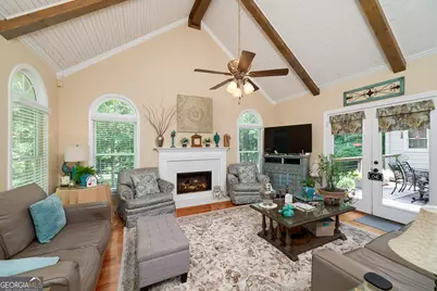 215 Oakwood Lakes Drive, Hampton, GA 30228 - Photo 7