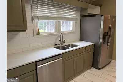 323 Trammell Street, Calhoun, GA 30701 - Photo 9