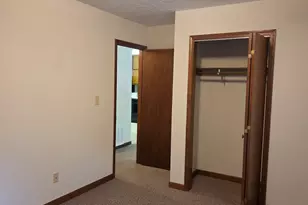 8437 Pineland Dr, Jonesboro, GA 30238 - Photo 11