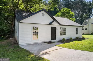 245 Antebellum Cir, Riverdale, GA 30274 - Photo 3