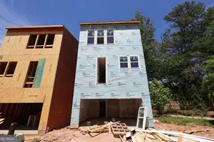 642 Memphis Dr, Scottdale, GA 30079 - Photo 3