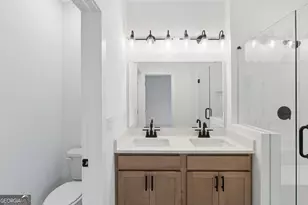 642 Memphis Dr, Scottdale, GA 30079 - Photo 13