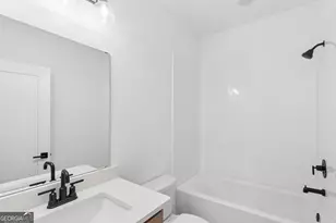 642 Memphis Dr, Scottdale, GA 30079 - Photo 19
