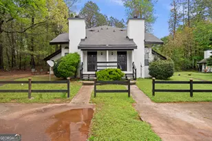 8506 Pineland Dr, Jonesboro, GA 30238 - Photo 1