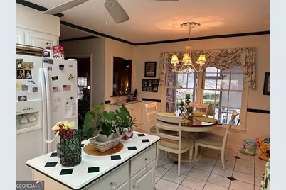 810 Stewart Avenue, Union Point, GA 30669 - Photo 13