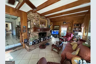 810 Stewart Avenue, Union Point, GA 30669 - Photo 15