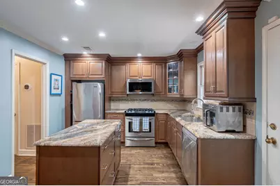 1002 Defoors Mill Drive NW, Atlanta, GA 30318 - Photo 13