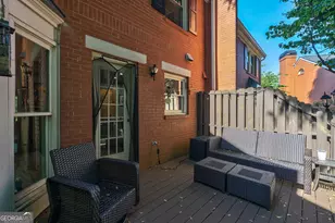 1002 Defoors Mill Dr NW, Atlanta, GA 30318 - Photo 31