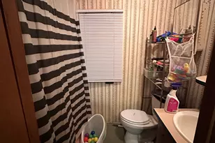 214 Blocker St, Wadley, GA 30477 - Photo 3
