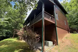 728 Deer Ln, Hiawassee, GA 30546 - Photo 17