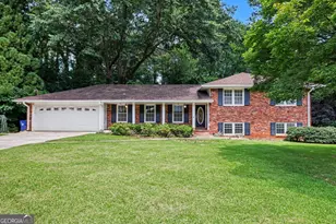 3135 Wanda Woods Dr, Atlanta, GA 30340 - Photo 1