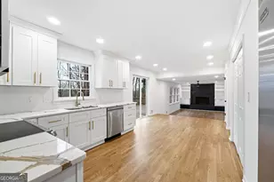 2958 Applewood Ct NE, Atlanta, GA 30345 - Photo 5