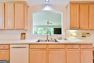 371 Bridgebrook Ln SW, Smyrna, GA 30082 - Photo 21