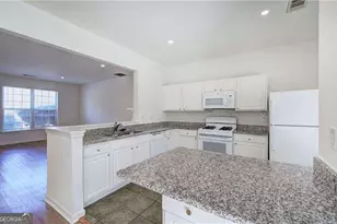 62 Highoak Dr NE, Marietta, GA 30066 - Photo 13