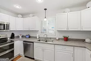 289 Skyline Dr, Toccoa, GA 30577 - Photo 11