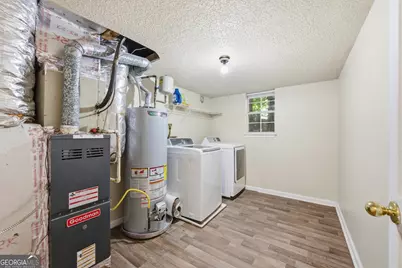 2069 Bedford Court, Lithonia, GA 30058 - Photo 25