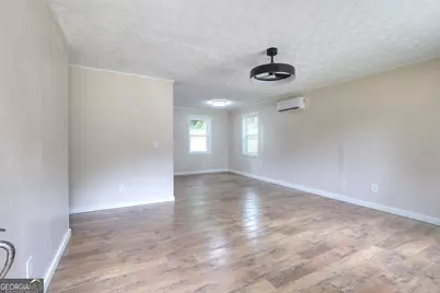 21 Duke Circle, Winder, GA 30680 - Photo 5