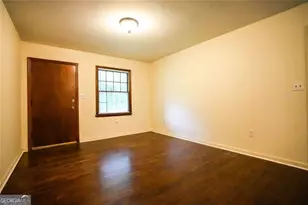 7598 Connell Dr, Jonesboro, GA 30236 - Photo 5