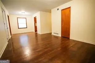 7598 Connell Dr, Jonesboro, GA 30236 - Photo 15