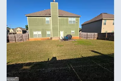9025 Holder Road, Locust Grove, GA 30248 - Photo 15